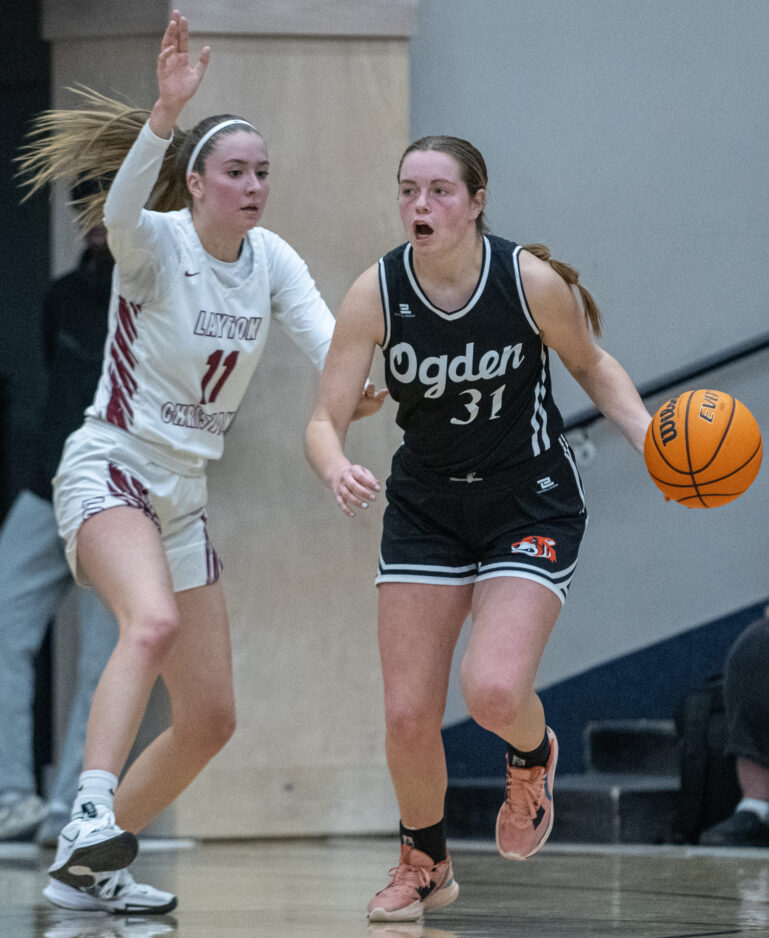 Girls basketball playoffs: Leite lifts Layton Christian girls over ...